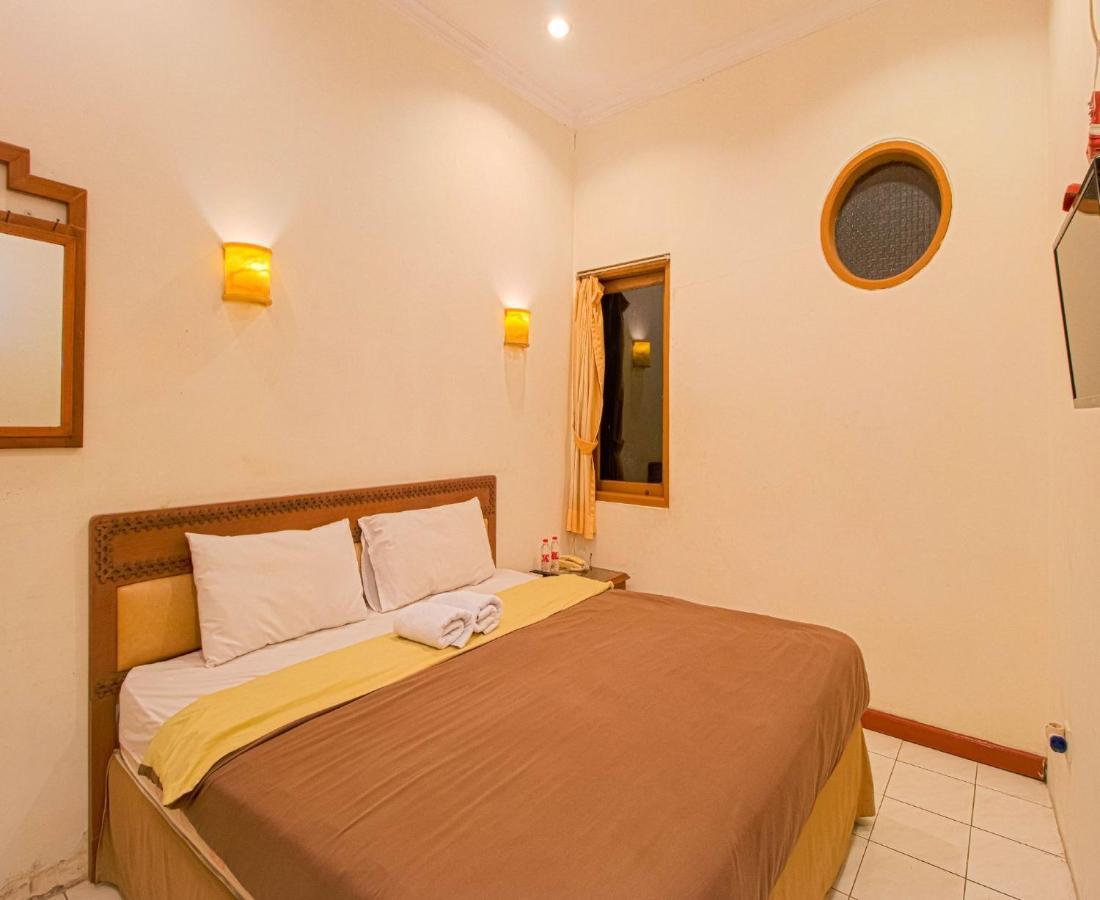 D'Talent Hotel 日惹 外观 照片