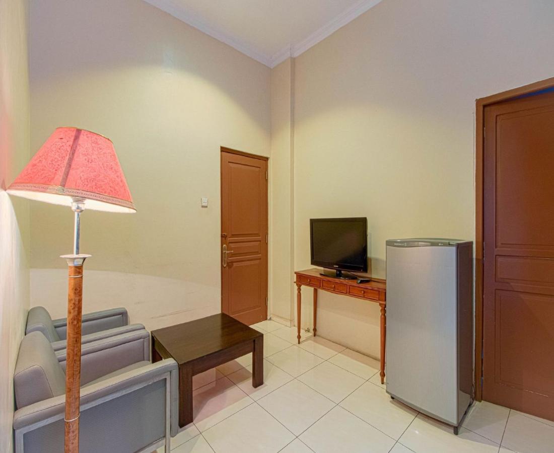 D'Talent Hotel 日惹 外观 照片