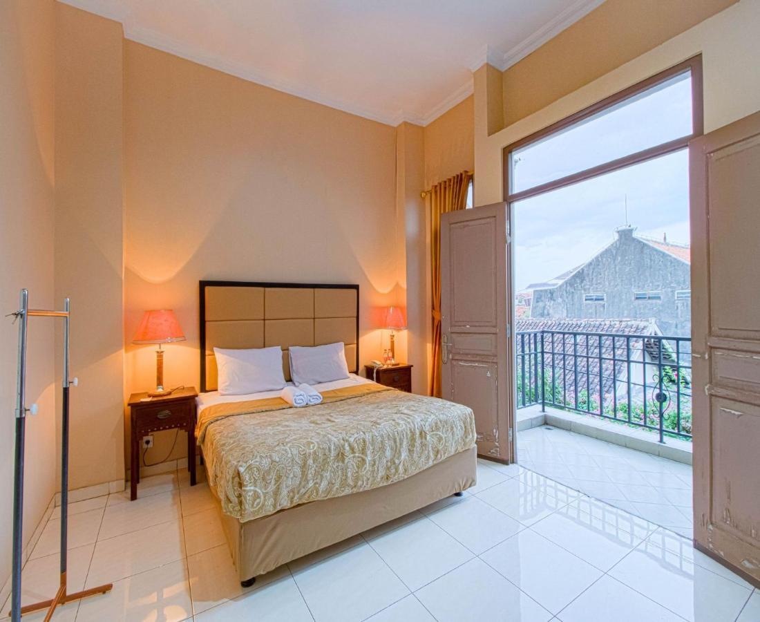 D'Talent Hotel 日惹 外观 照片